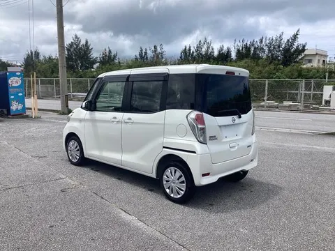Nissan Dayz Roox