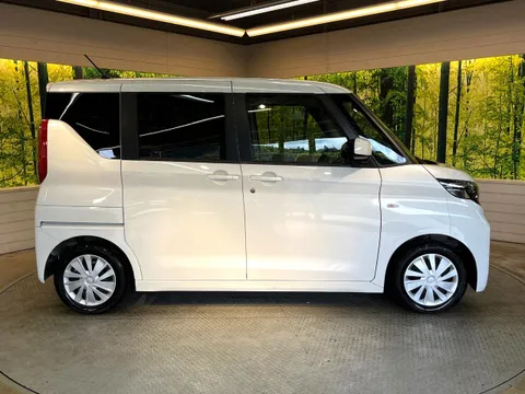 Mitsubishi eK Space