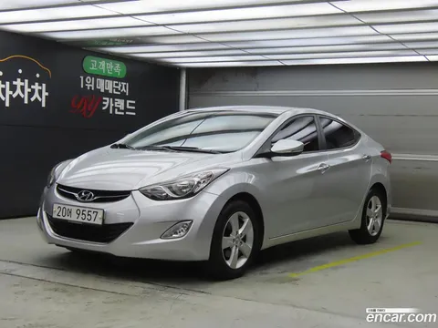 Hyundai Elantra (Avante)