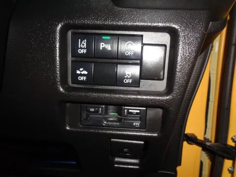 Mazda Flair Crossover