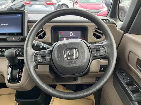 Honda N-BOX Joy