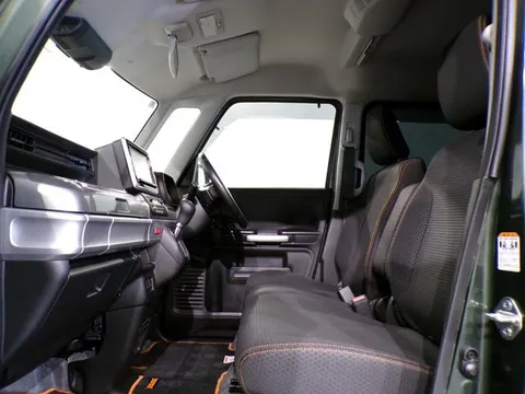 Suzuki Spacia Gear