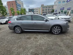 Renault SM7