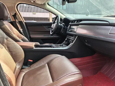 Jaguar XFL