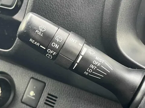 Toyota Yaris (Vitz)