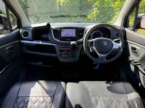 Suzuki Wagon R Stingray