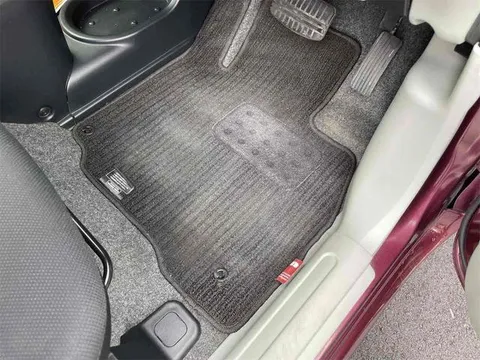 Mitsubishi I