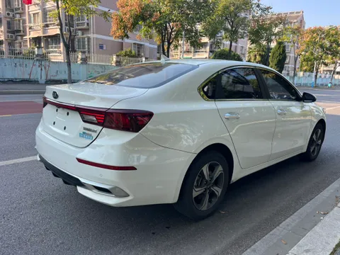 Kia Cerato (K3)