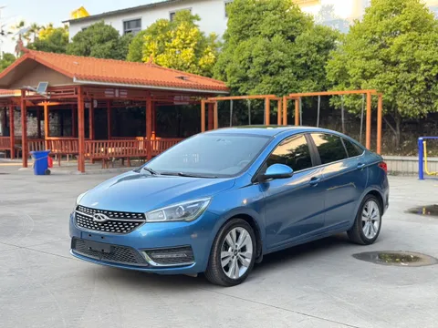 Chery Arrizo 5