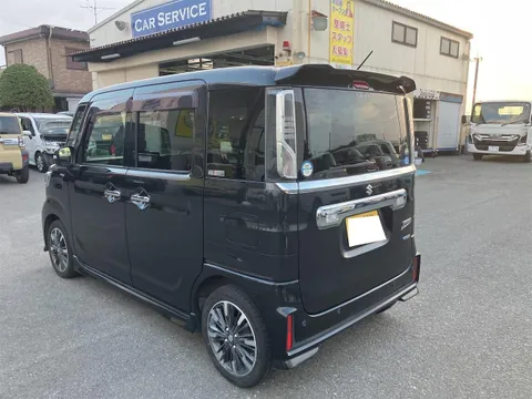 Suzuki Spacia Custom
