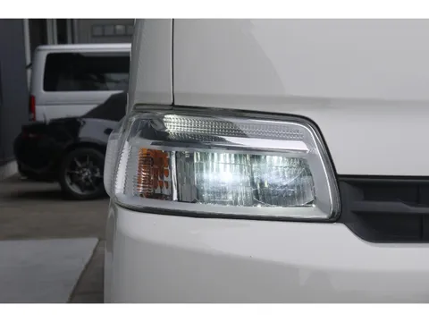 Toyota TownAce Van