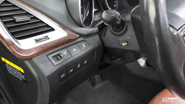 Hyundai Grand Santa Fe (Maxcruz)