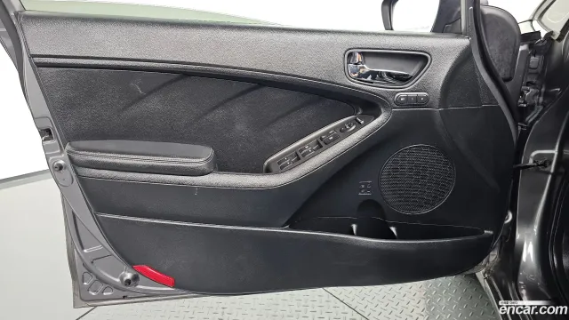 Kia Cerato (K3)