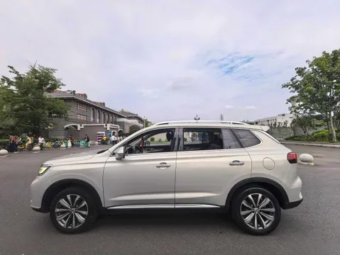 Roewe RX5