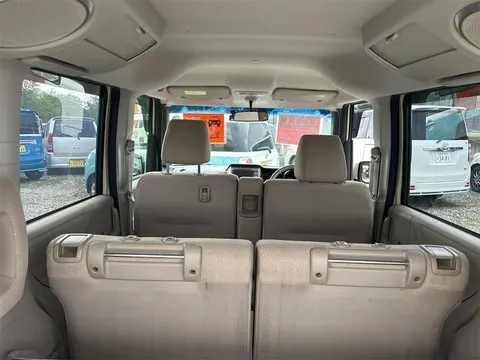 Honda N-BOX Plus