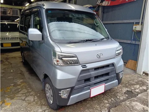 Toyota Pixis Van