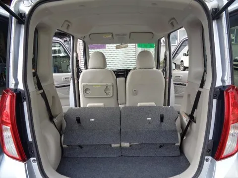 Mitsubishi eK Space