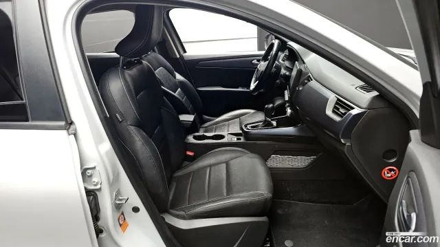 Renault XM3