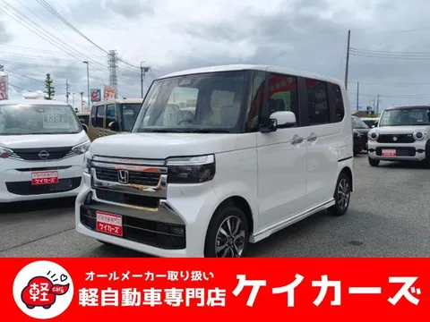 Honda N-BOX Custom