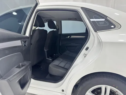 Bestune B30