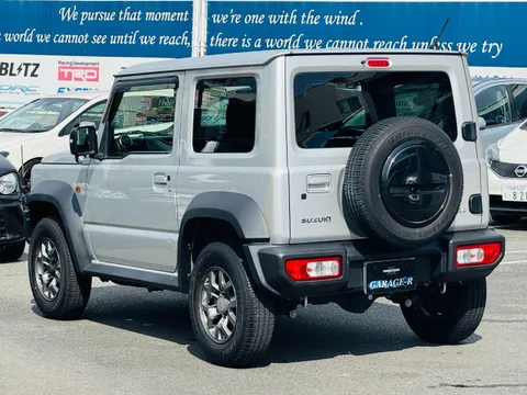 Suzuki Jimny Sierra