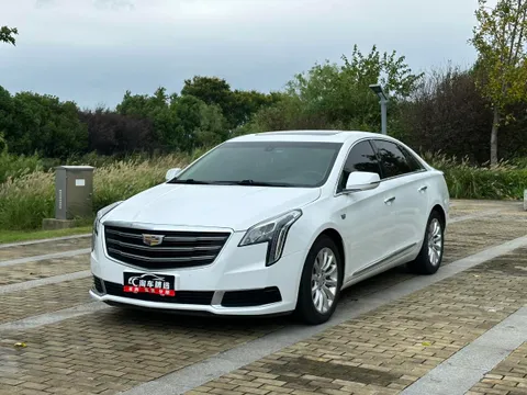 Cadillac XTS