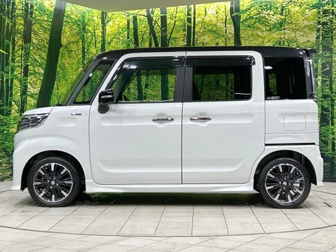 Suzuki Spacia Custom