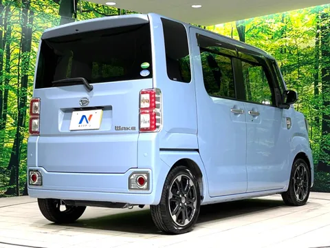 Daihatsu Wake