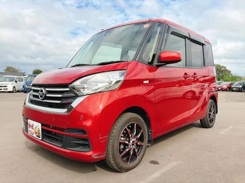 Nissan Dayz Roox