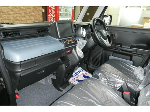 Suzuki Spacia Base
