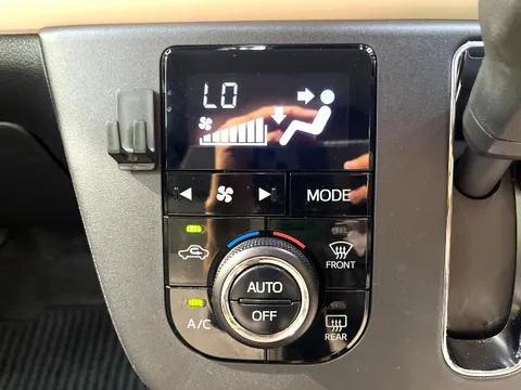 Daihatsu Mira Tocot