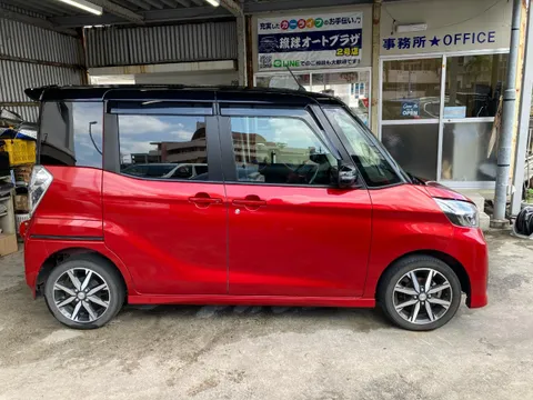 Nissan Dayz Roox