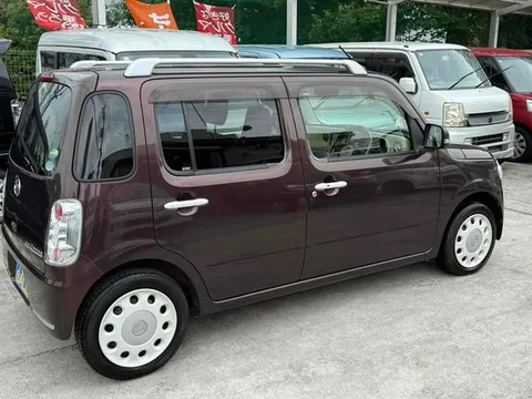 Daihatsu Mira Cocoa