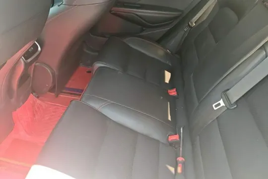 Geely Binray