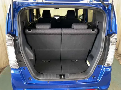 Honda N-BOX Slash