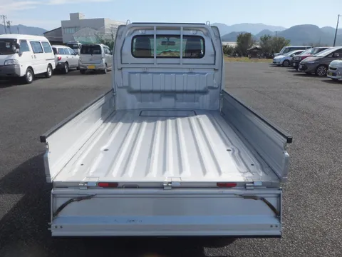 Suzuki Carry Track