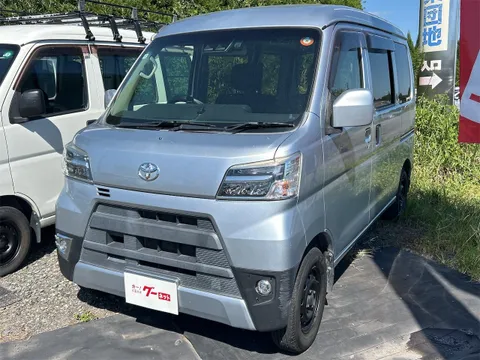 Toyota Pixis Van