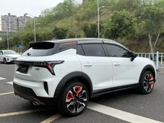 Lynk & Co Lynk & Co 06