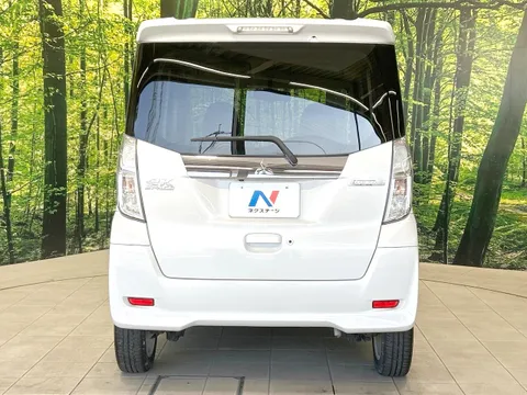 Mitsubishi eK Space Custom