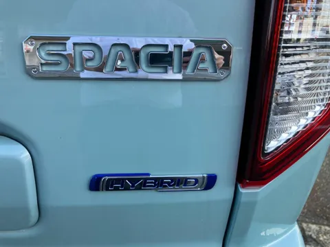 Suzuki Spacia