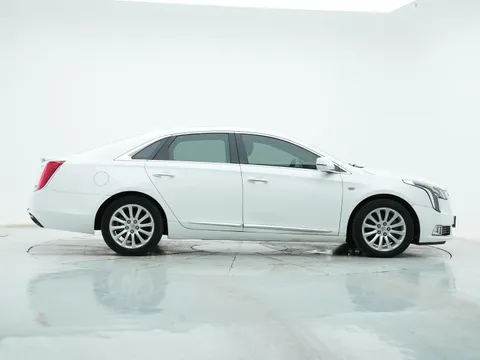 Cadillac XTS