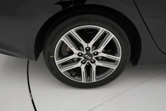 Kia Cerato (K3)