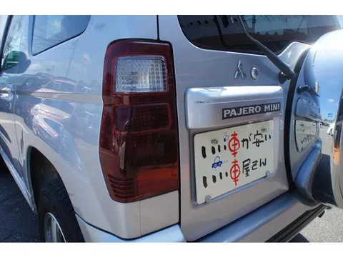 Mitsubishi Pajero Mini