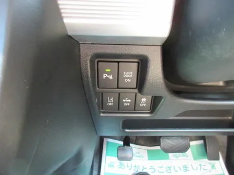 Suzuki Spacia Gear