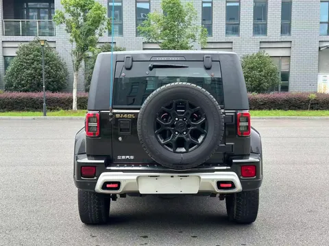 BAIC BJ40