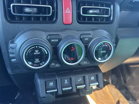 Suzuki Jimny Nomade