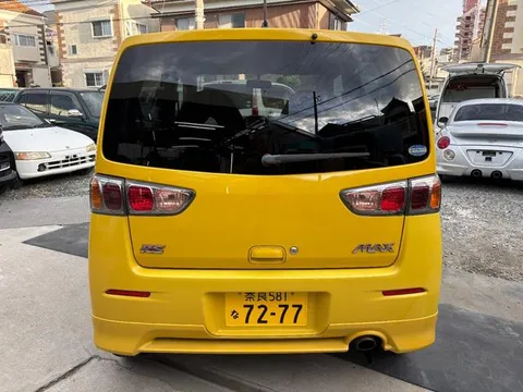 Daihatsu Max