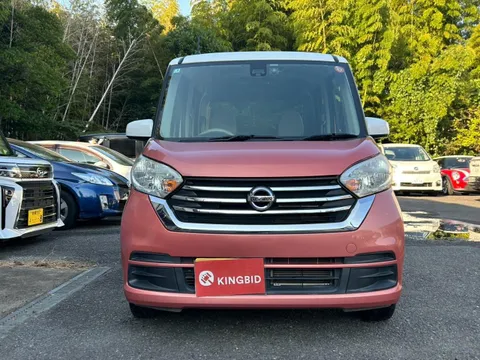 Nissan Dayz Roox