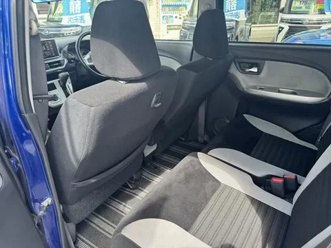 Toyota Pixis Joy