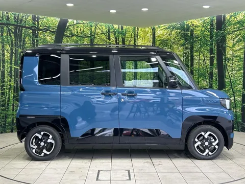 Mitsubishi Delica Mini